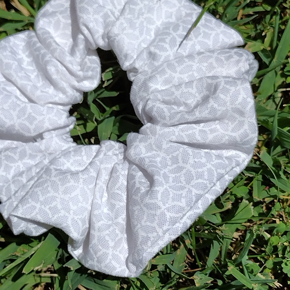 Scrunchie - Picture 3 of 3